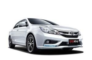 BYD F5 Suri 2015-